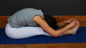 posture-pince-eve-anne-yoga
