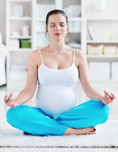 yoga-maternite