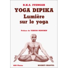 lumiere-sur-le-yoga-iyengar
